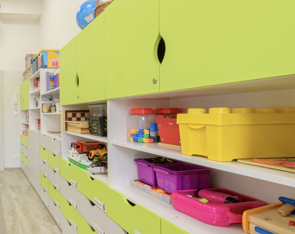 Małe smaki, wielka ciekawość – dlaczego dzieci lubią odkrywać różne potrawy i produkty?